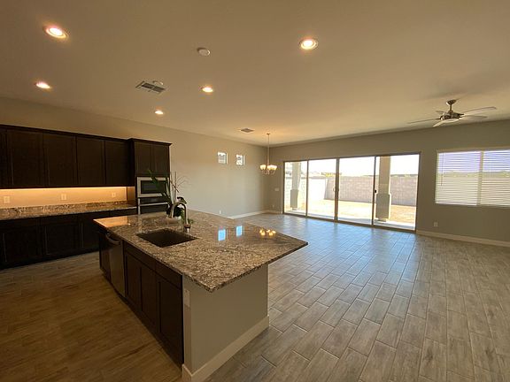 3rd image of 2897 W Show Low Dr