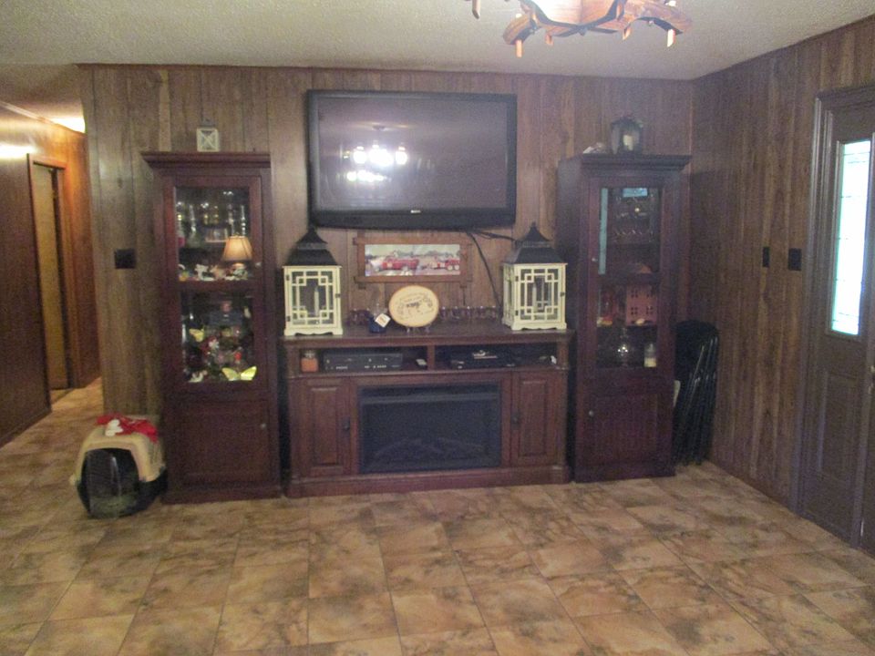 2nd image of 2899 County Road 3217