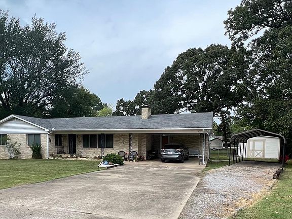 3rd image of 800 Huie Ave