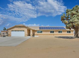 10825 Vinton Rd, Phelan, CA 92371