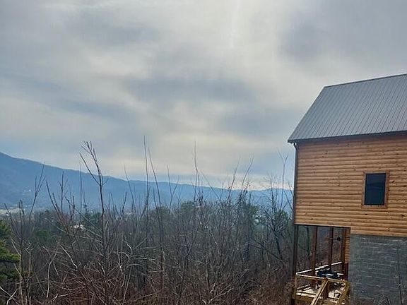 3rd image of 2861 Indigo Ln Lot 2B-R1