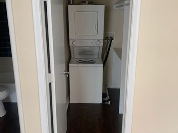 2nd image of 131 E 14th St APT 203
