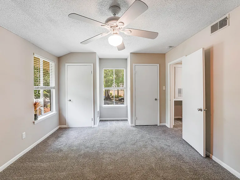 Pine Ridge Apartments — Photo 51