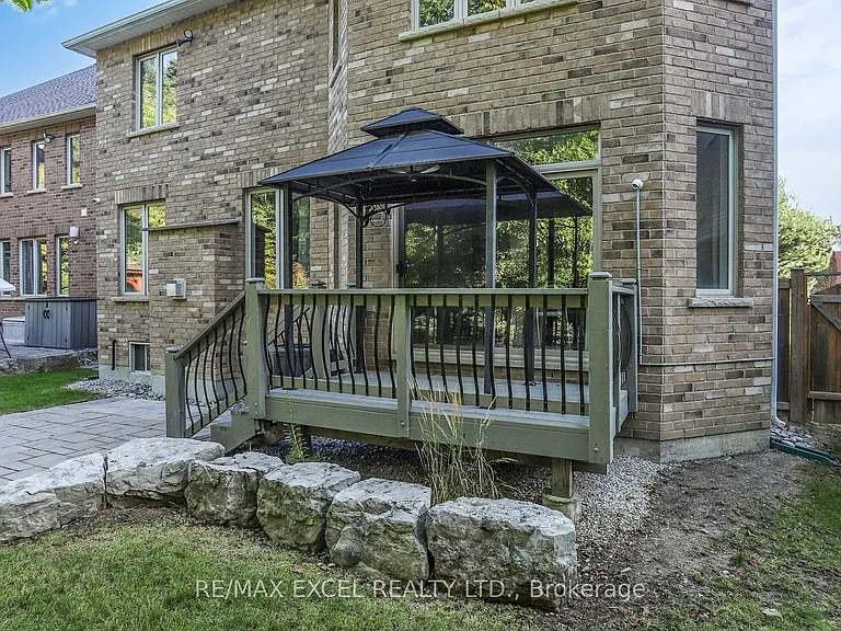 215 Coons Rd — Photo 49