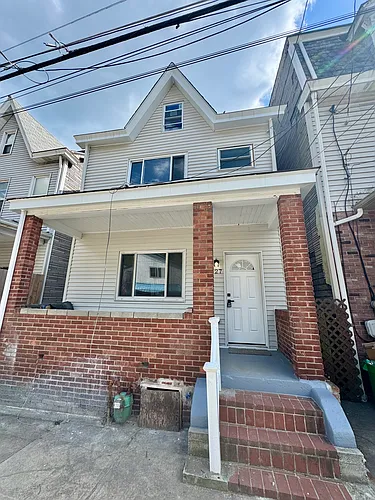 1727 S Canal St Photo 1