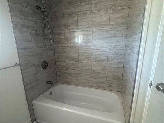 3rd image of 1853 Weiman Ave