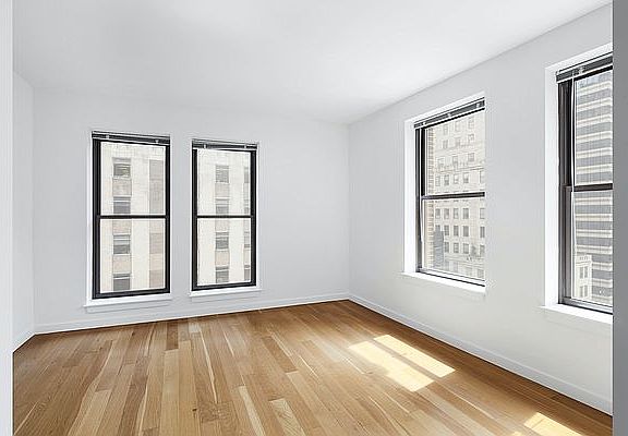 5th image of 37 Wall St Ph B