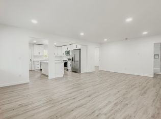 31026 20th Ave S #A, Federal Way, WA 98003