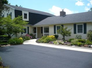 1662 N Ridgewood Dr, Columbus, IN 47203