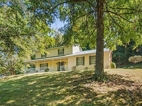 2nd image of 100 Stamford Park Dr