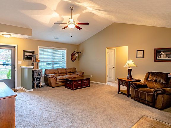 3rd image of 64 Wexford Ct