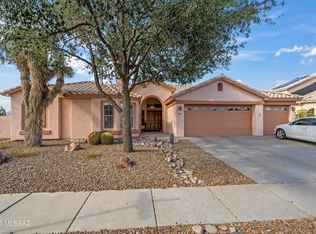 6755 W Redcliff Way, Tucson, AZ 85743