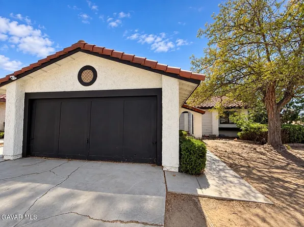1002 E Avenue J6, Lancaster, CA 93535