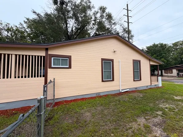 1657 W 26th St, Jacksonville, FL 32209