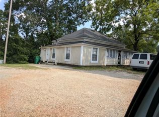 5451 Coles Mill Rd, Buford, GA 30518