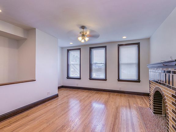 5th image of 2915 Macklind Ave #2F