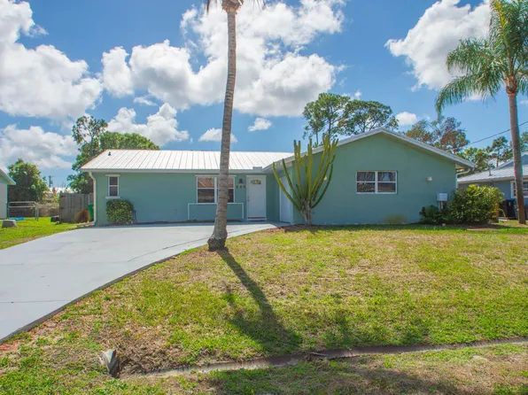 480 SE Evergreen Ter, Port Saint Lucie, FL 34983