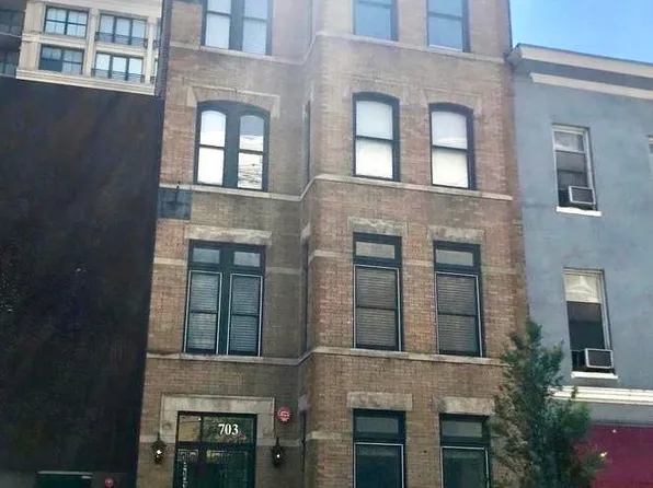 703 6th St NW APT 4, Washington, DC 20001