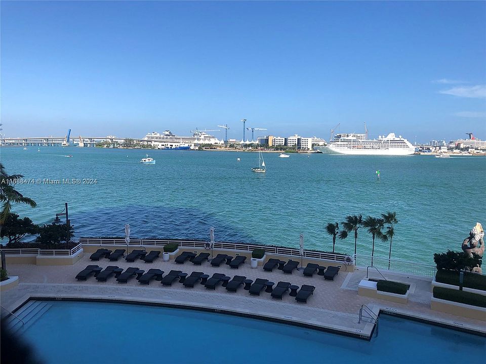 1st image of 848 Brickell Key Dr APT 1005
