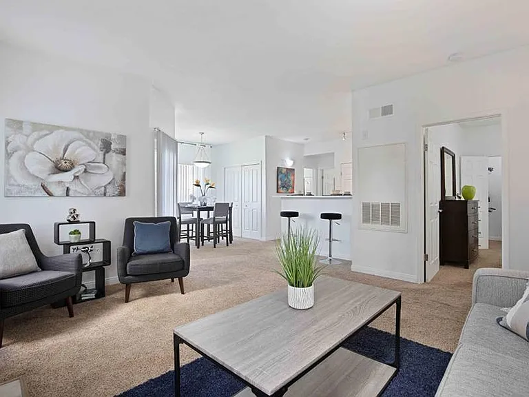 6661 Silverstream Ave — Photo 4