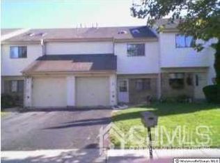 5 Homestead Dr, Matawan, NJ 07747