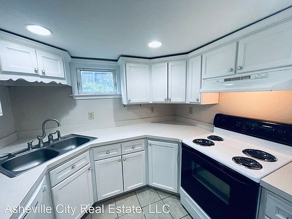 5th image of 46 Norwood Ave #2