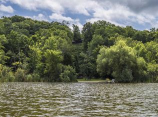 4840 Hubertus Rd, Hubertus, WI 53033