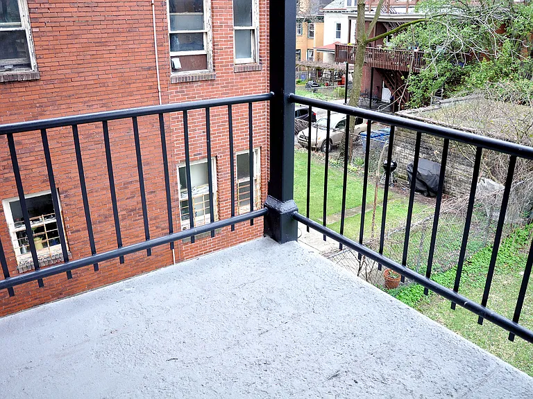 210 S Winebiddle St #4 — Photo 8