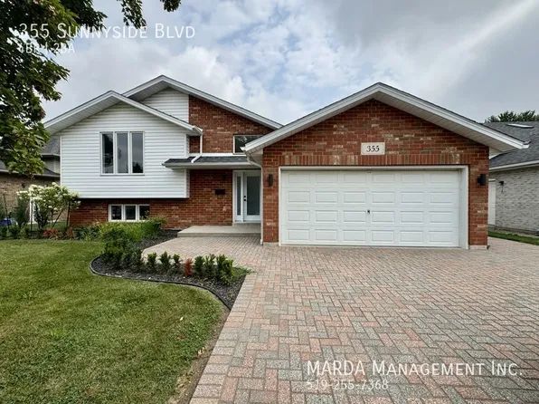 355 Sunnyside Blvd, Lasalle, ON N9J 3J3
