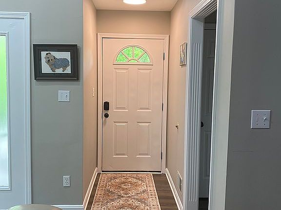 5th image of 2813 Brassfield Cir