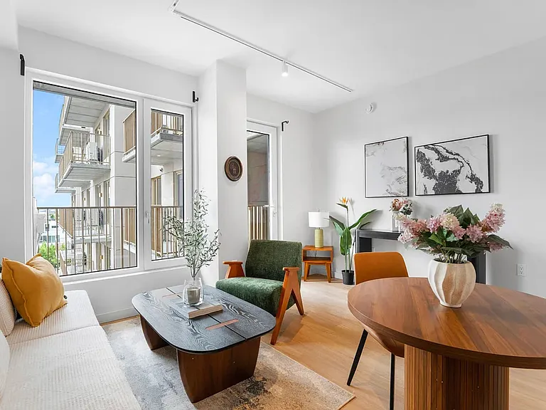 16 West St #801 — Photo 3