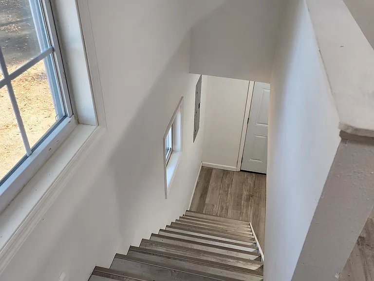 4918 Laroche Ave #A — Photo 8