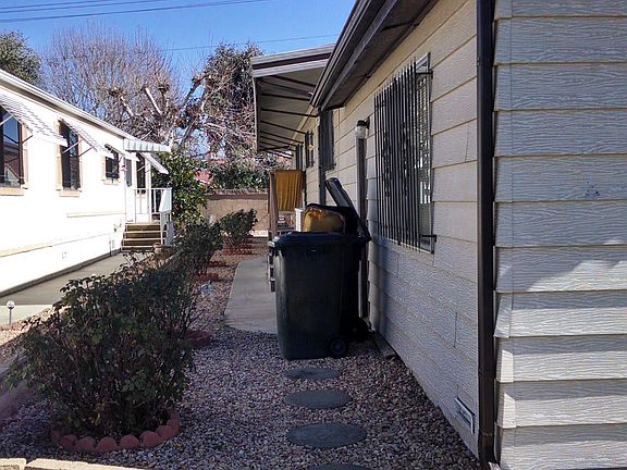 2nd image of 1394 Bishop Dr