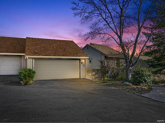 5th image of 811 Auburn Ravine Rd