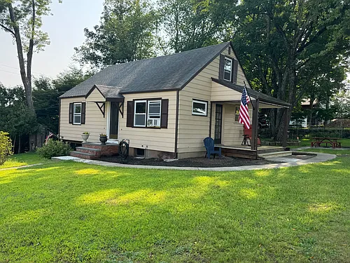 13 Dock Rd Photo 1