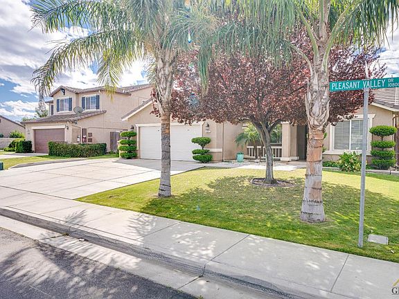3rd image of 10711 Pleasant Valley Dr