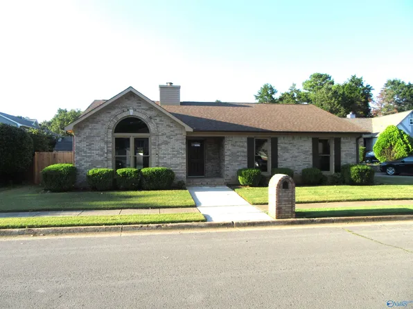 6612 Willow Springs Blvd NW, Huntsville, AL 35806