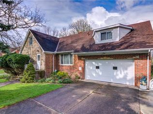 6626 York Rd, Parma Heights, OH 44130