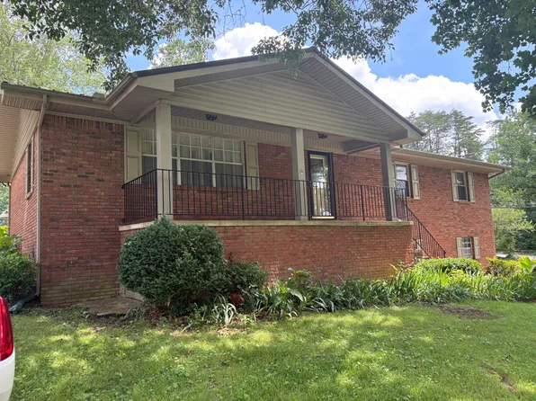 2710 Vista Dr NW, Cleveland, TN 37312