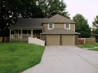 4913 Bluejacket St, Shawnee, KS 66203