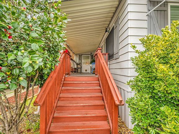 3rd image of 2412 Foothill Boulevard #102