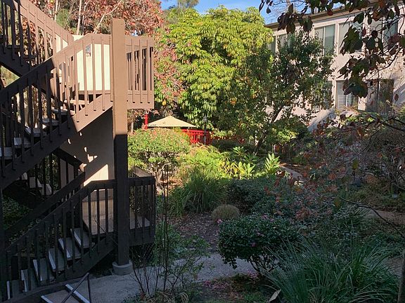 3rd image of 500 S Oak Knoll Ave Unit 31