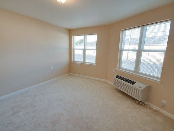 5th image of 214 North St #5b70cfc2b