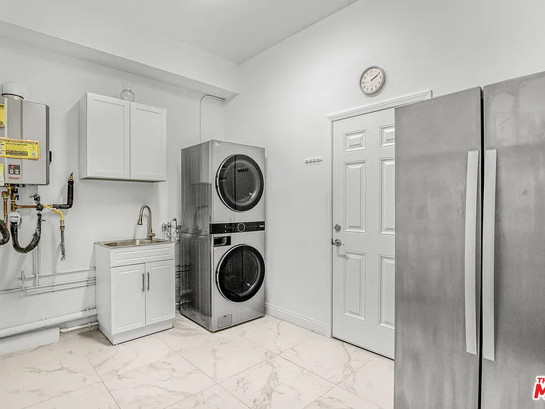 20326 W Liverpool Way — Photo 23