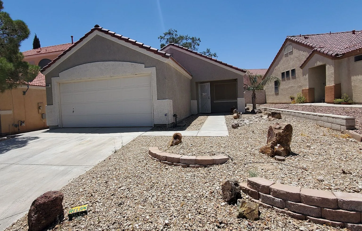 Charming Single Story in Northwest Neighborhood — Photo 1