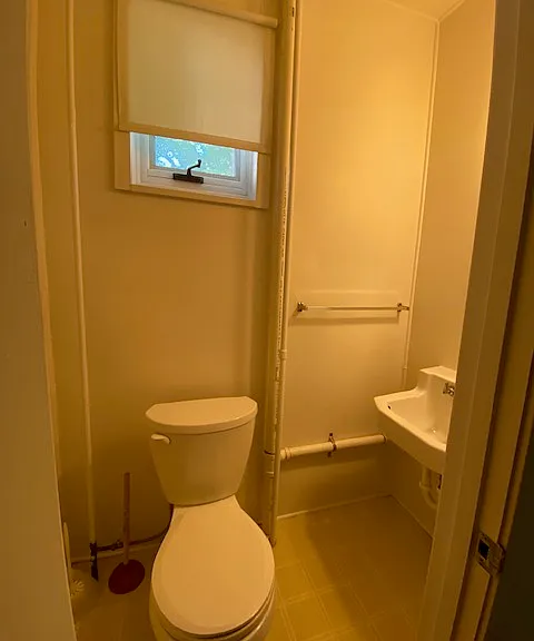 324 Catherine St #2 — Photo 8