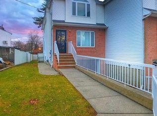 94 Greaves Ave, Staten Island, NY 10308