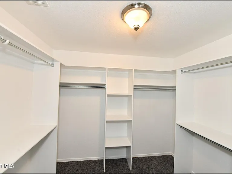 1591 Hartsdale Dr #B — Photo 19