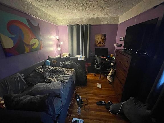 2nd image of 9258 246th St #1