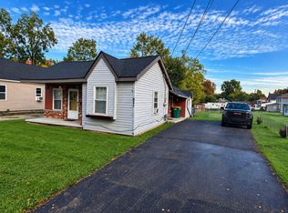 921 E Mount Morris St, Mount Morris, MI 48458